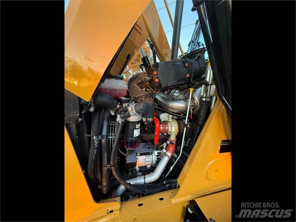 CAT 420 Backhoe loaders