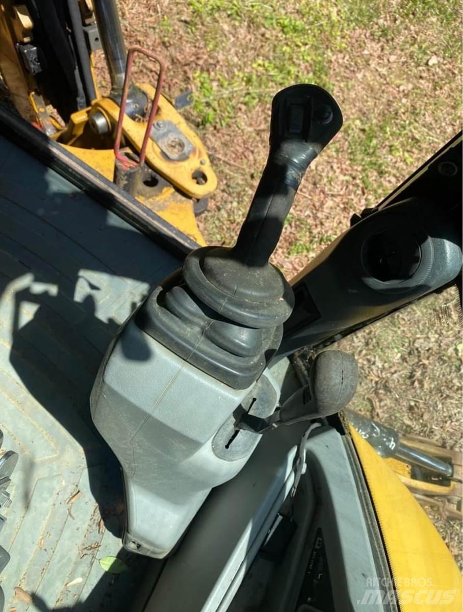 CAT 420E Backhoe loaders