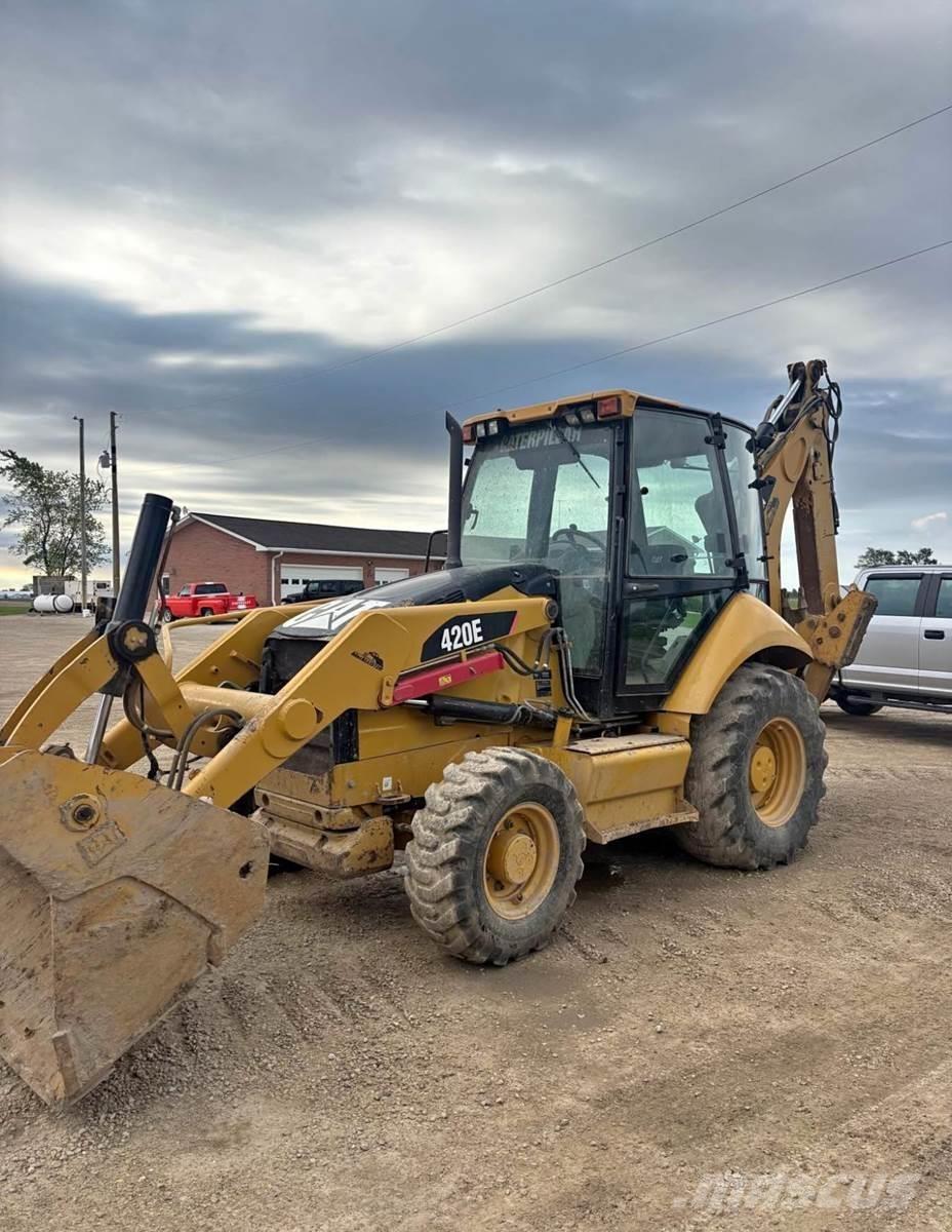 CAT 420E Backhoe loaders