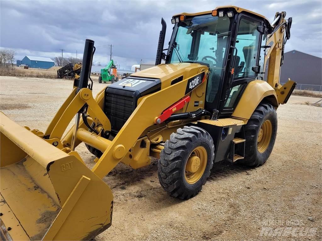 CAT 420F2 Backhoe loaders
