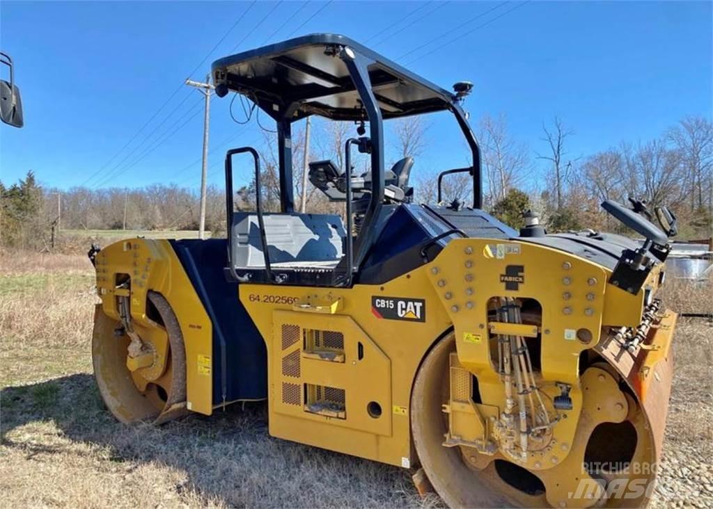 CAT CB15 Single drum rollers