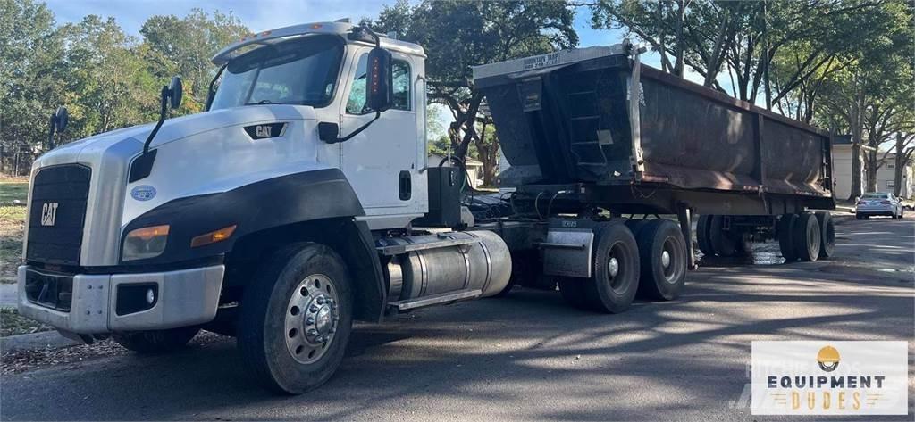 CAT CT660S Tractor Units
