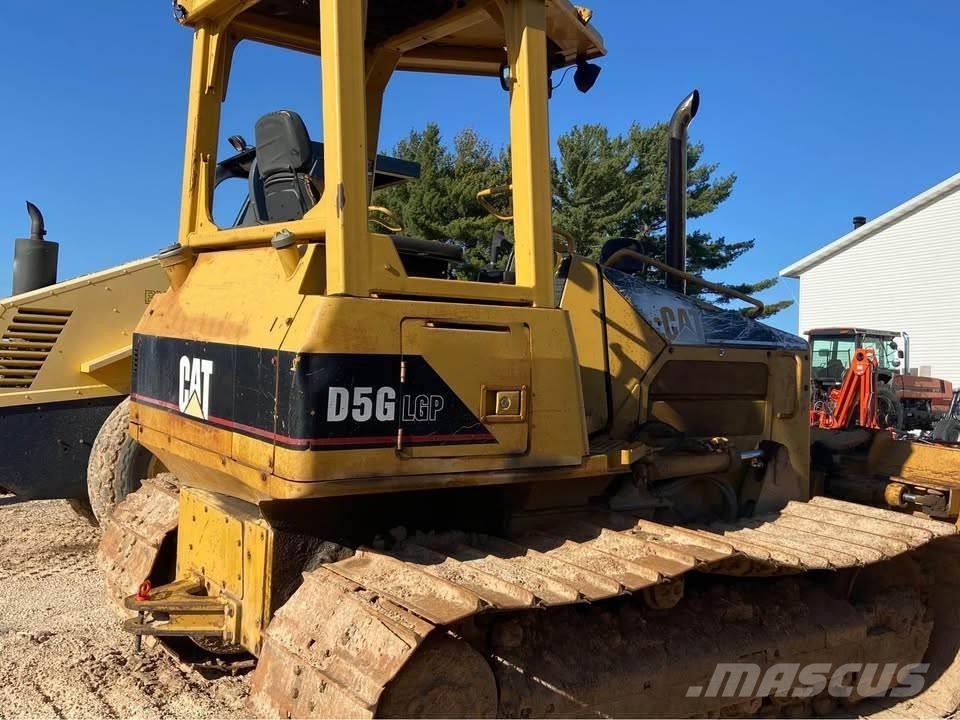 CAT D5G Crawler dozers