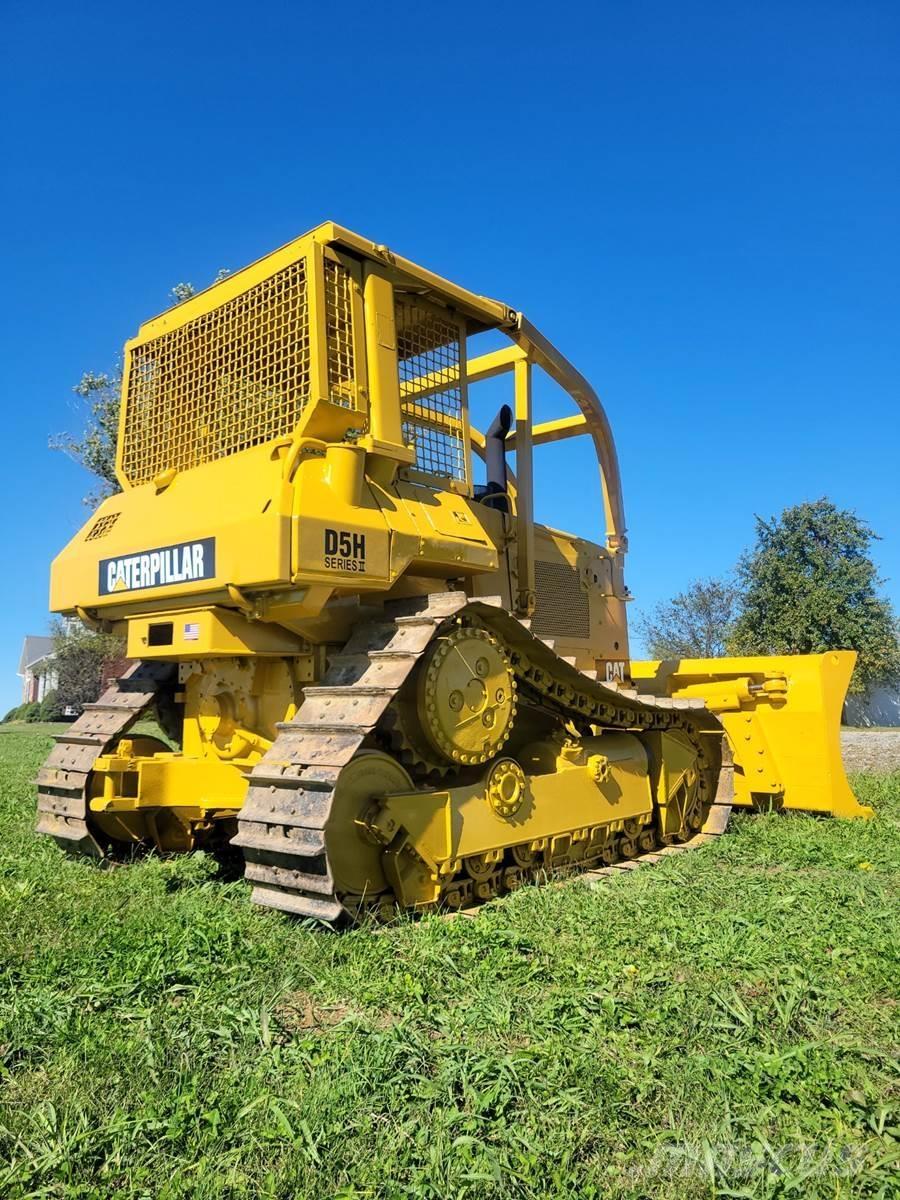 CAT D5H Crawler dozers