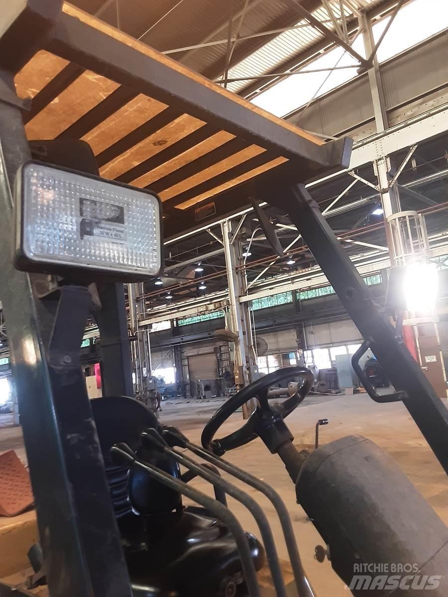CAT DP45K2 Forklift trucks - others