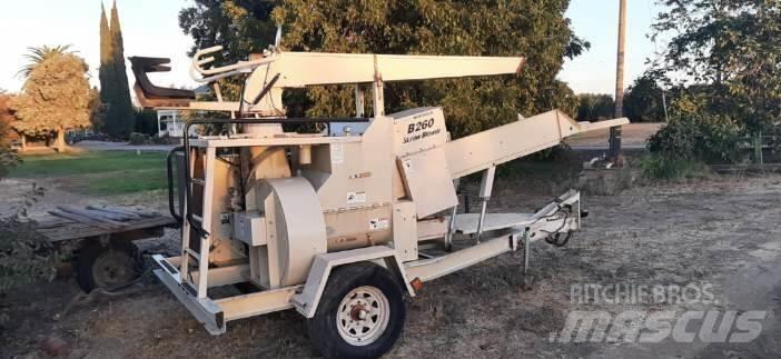 Finn B260T Receiving hoppers, blowers and elevators