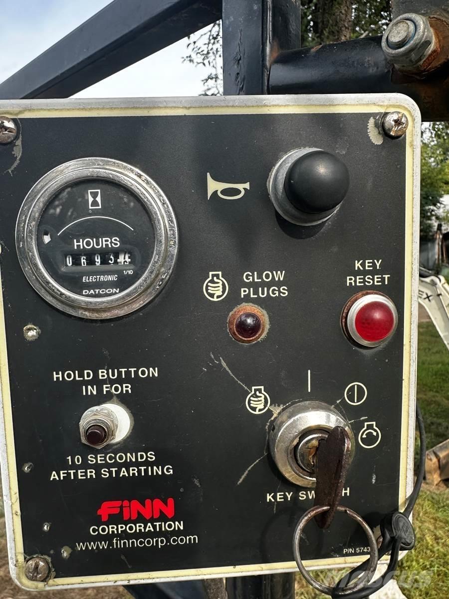 Finn T120 Receiving hoppers, blowers and elevators