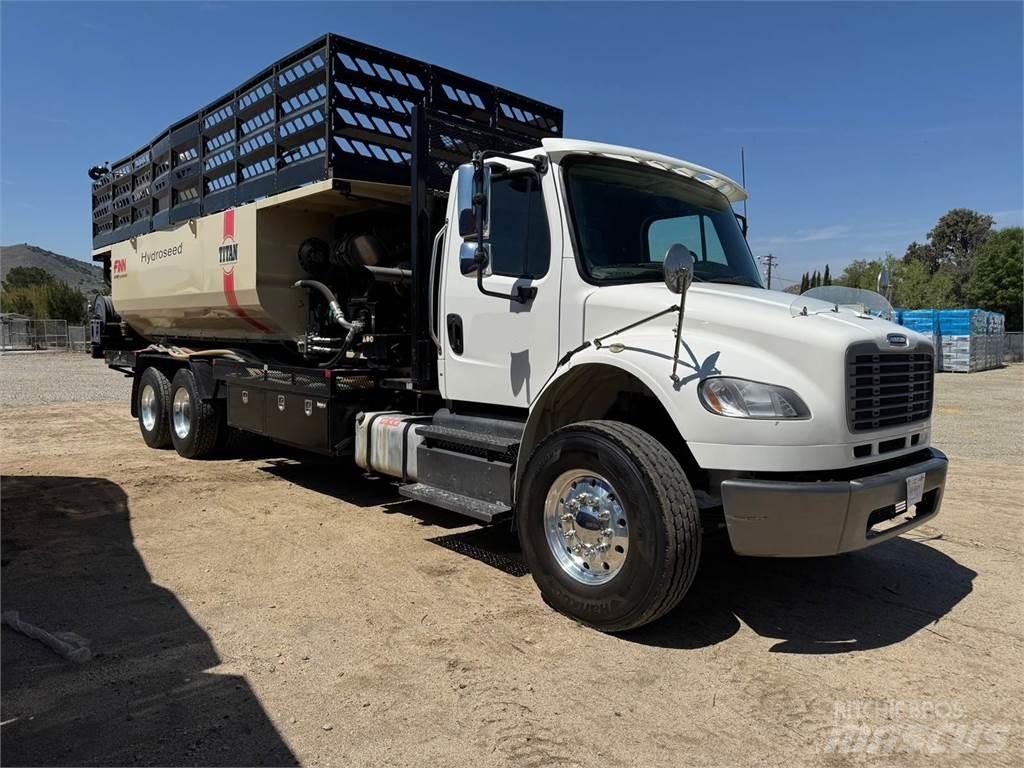 Finn T400 Receiving hoppers, blowers and elevators