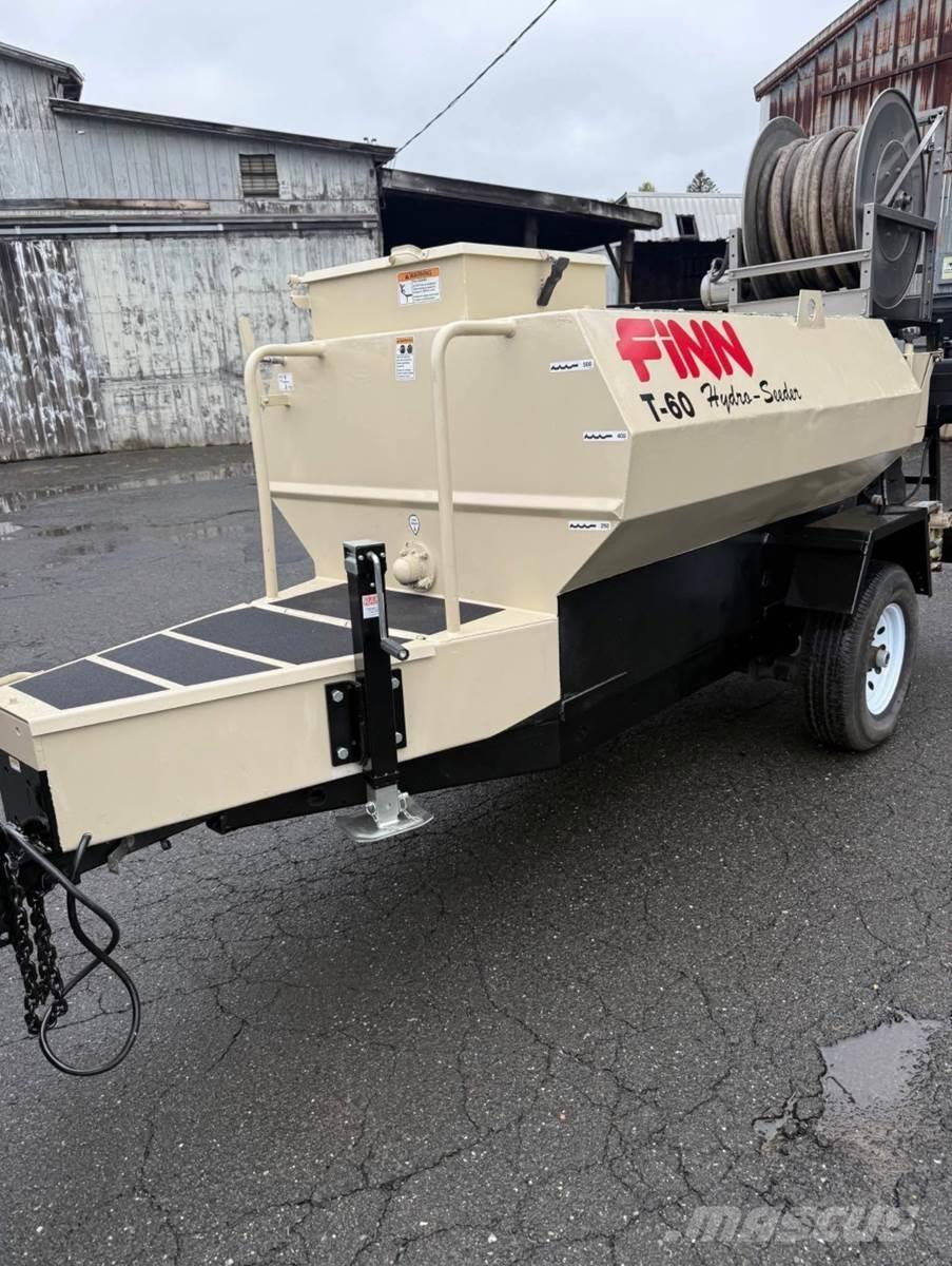 Finn T60T Receiving hoppers, blowers and elevators
