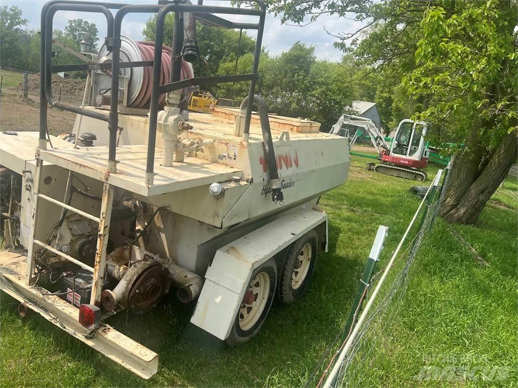 Finn T90 Receiving hoppers, blowers and elevators