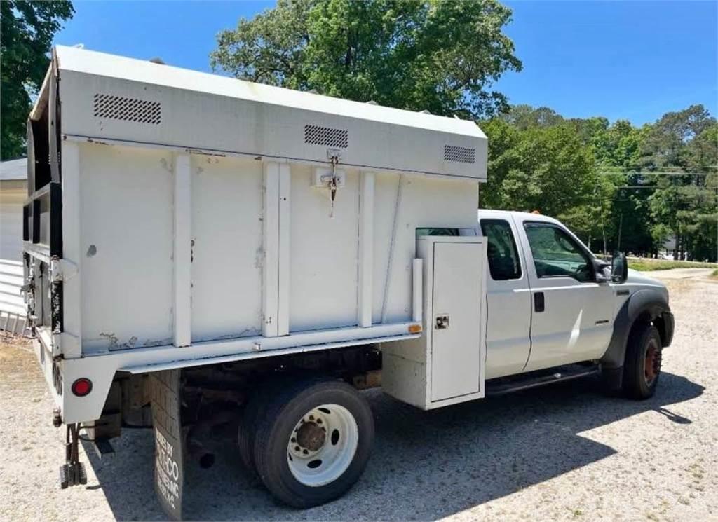 Ford F-550 Wood chip trucks