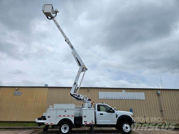 Ford F-550 Truck & Van mounted aerial platforms