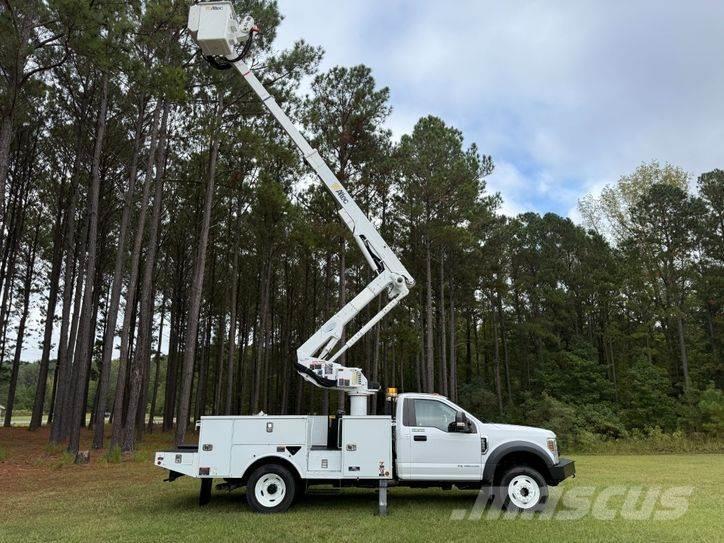 Ford F-550 Truck & Van mounted aerial platforms