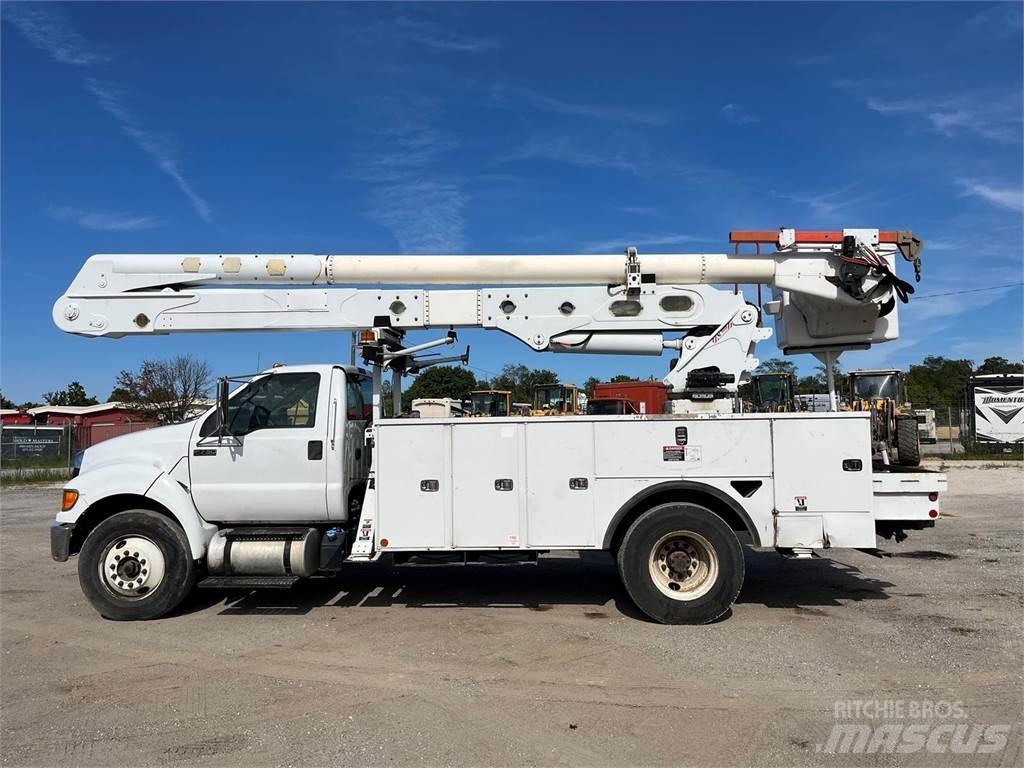Ford F-750 Truck & Van mounted aerial platforms