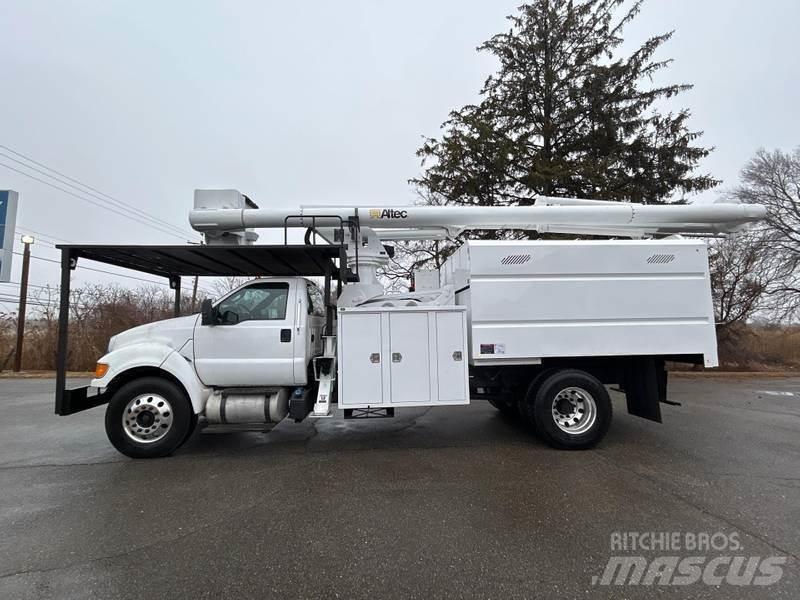 Ford F-750 Truck & Van mounted aerial platforms
