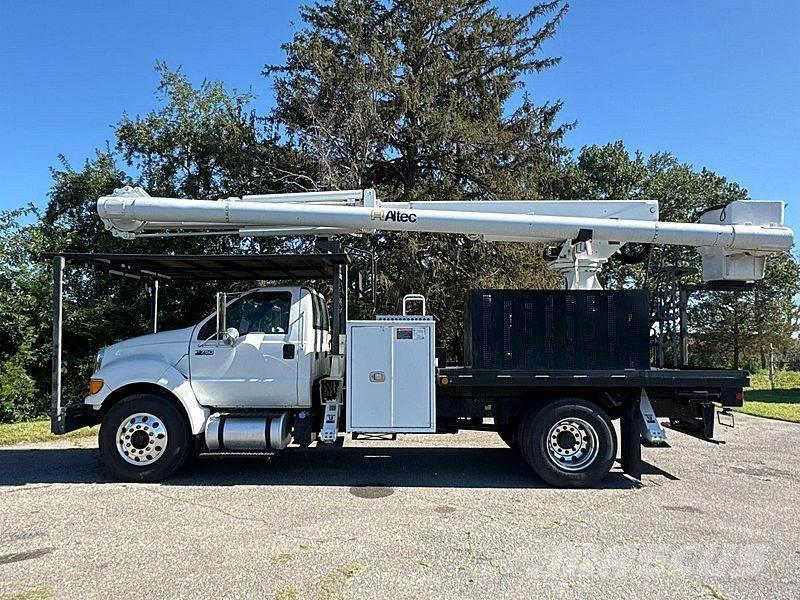 Ford F-750 Truck & Van mounted aerial platforms