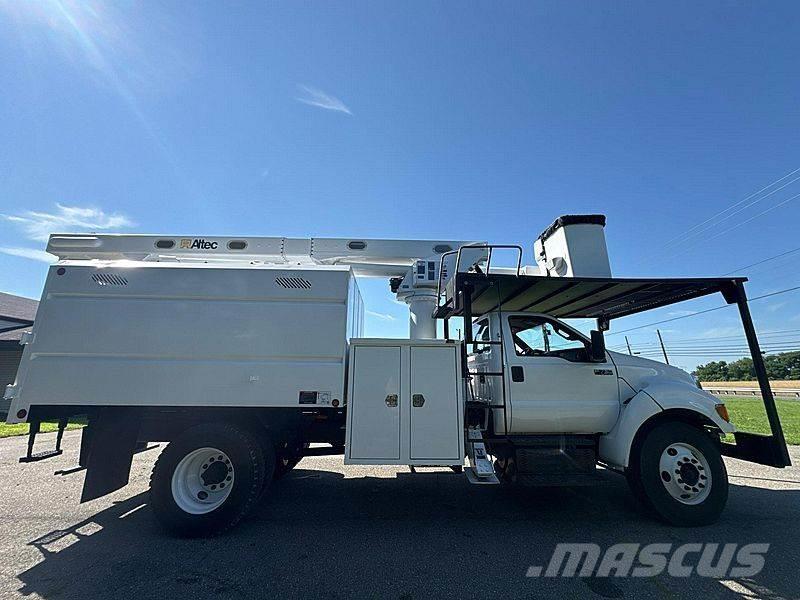 Ford F-750 Truck & Van mounted aerial platforms