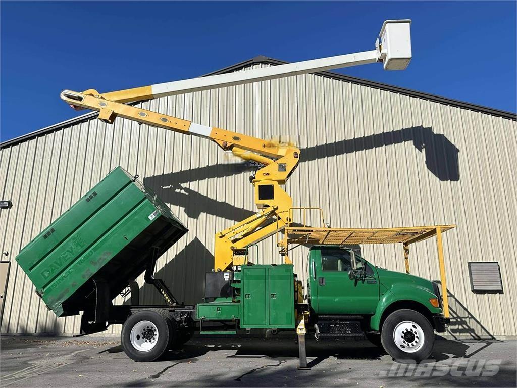 Ford F-750 Truck & Van mounted aerial platforms