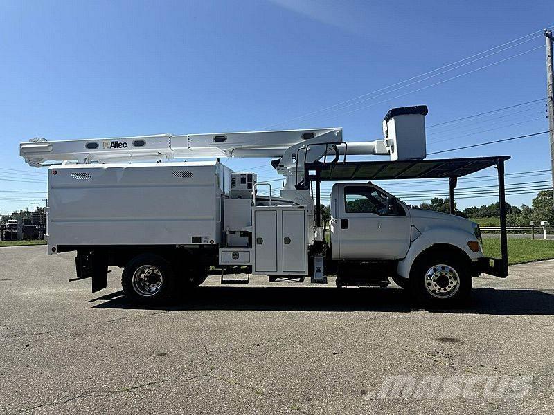 Ford F-750 Truck & Van mounted aerial platforms