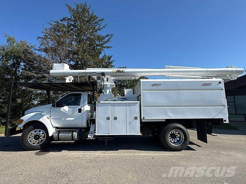 Ford F-750 Truck & Van mounted aerial platforms