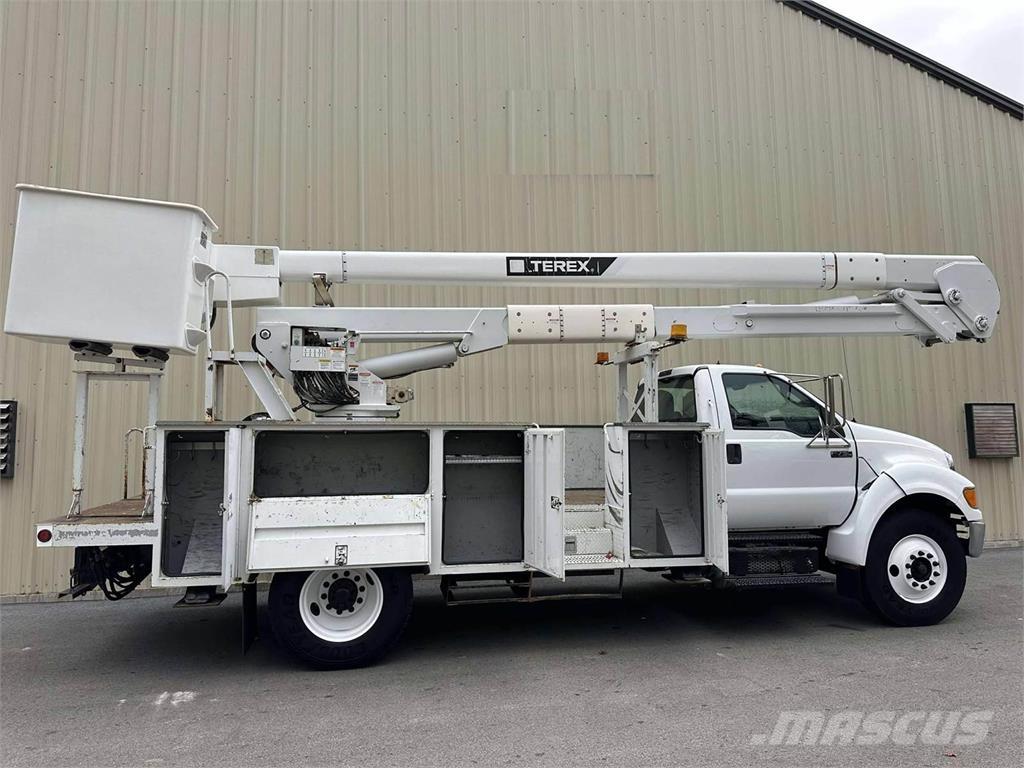 Ford F-750 Truck & Van mounted aerial platforms