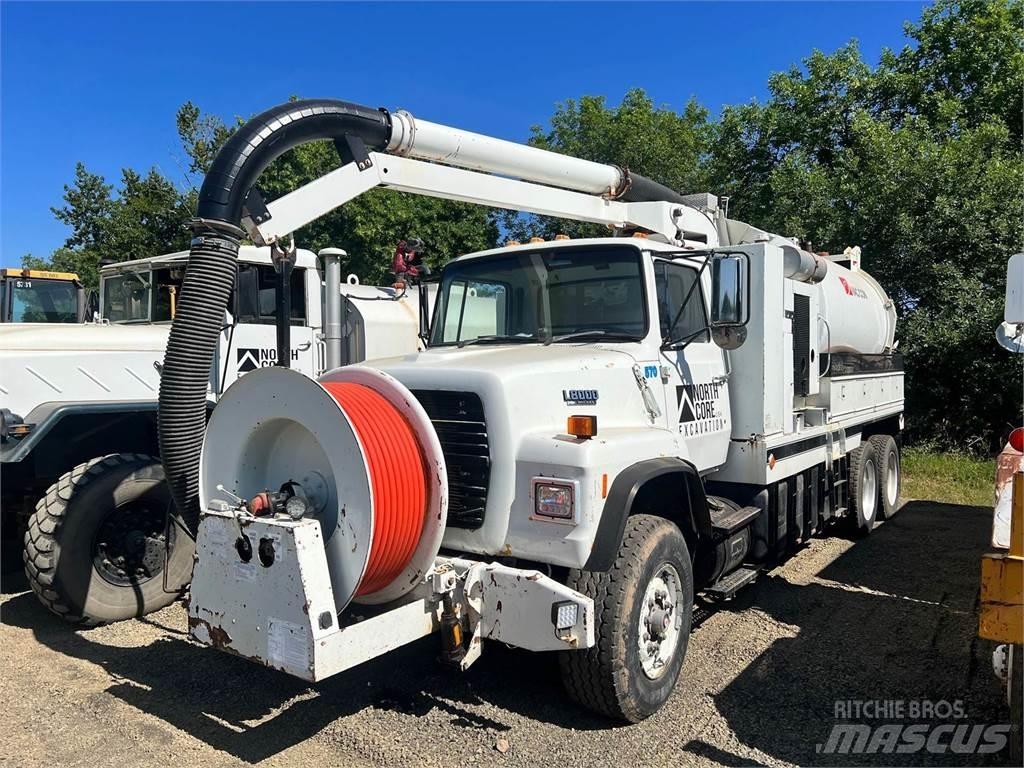 Ford L800 Combi / vacuum trucks