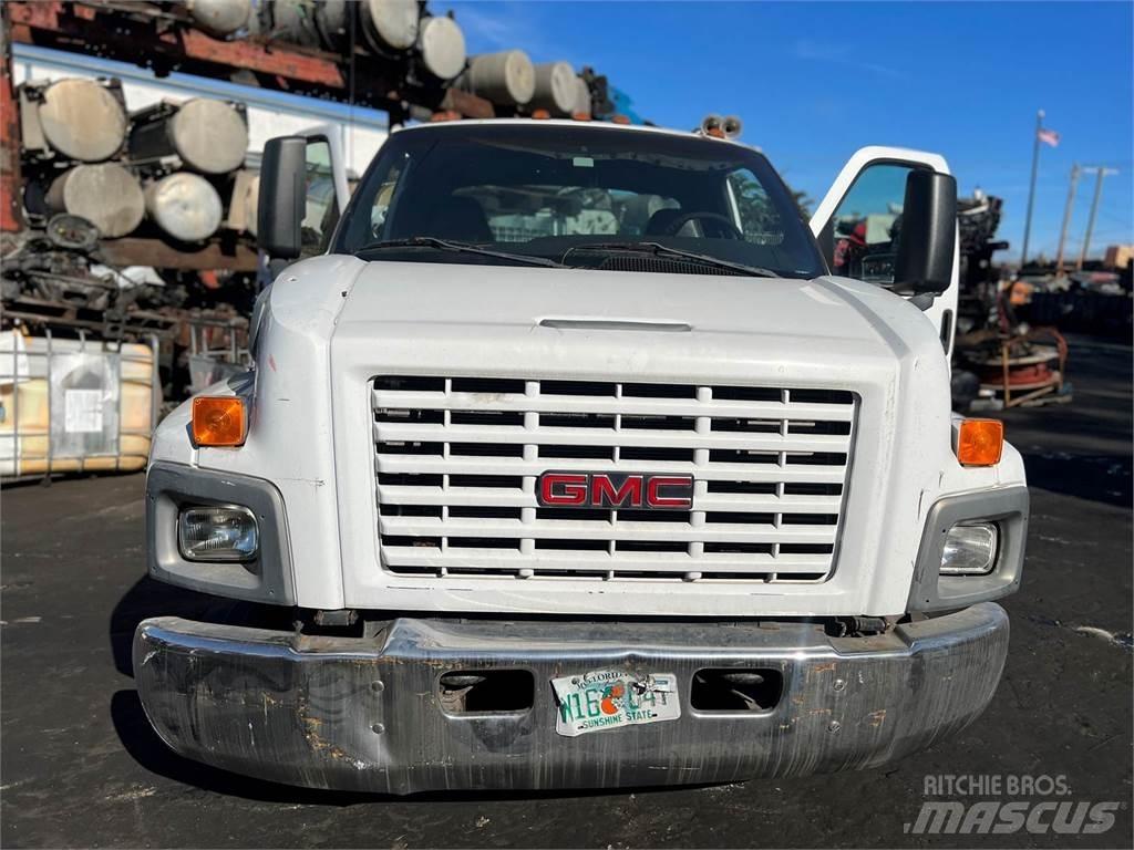 GMC C7500 Transportation - Others