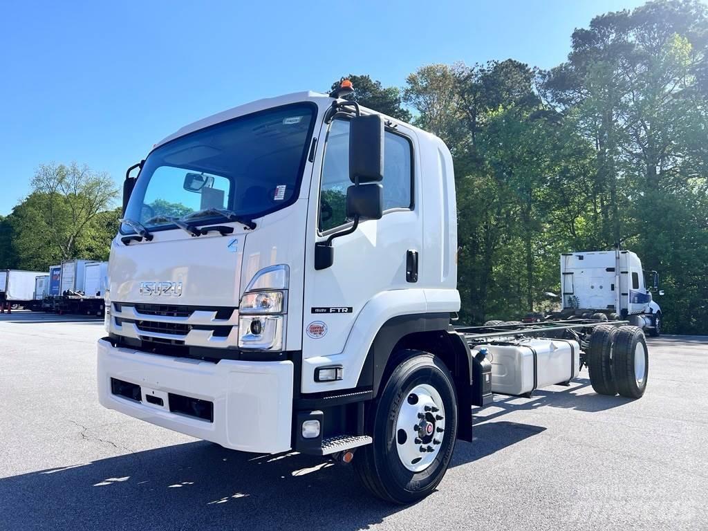 Isuzu FTR Tractor Units