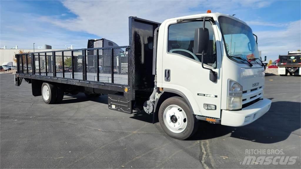 Isuzu NRR Animal transport trucks