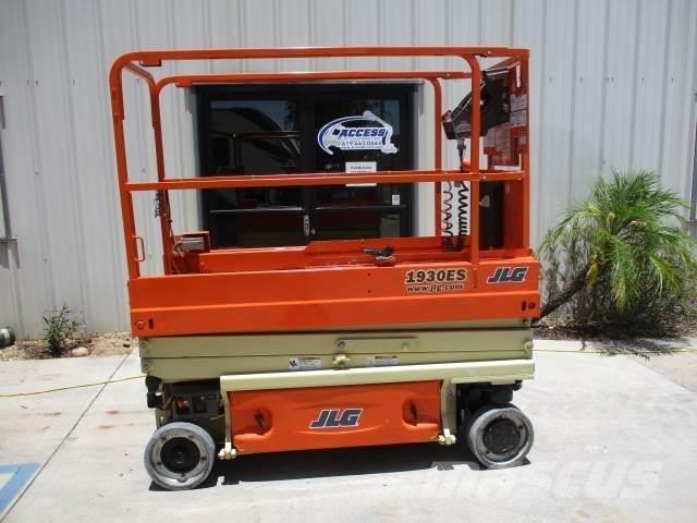 JLG 1930ES Scissor lifts