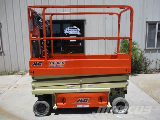 JLG 1930ES Scissor lifts