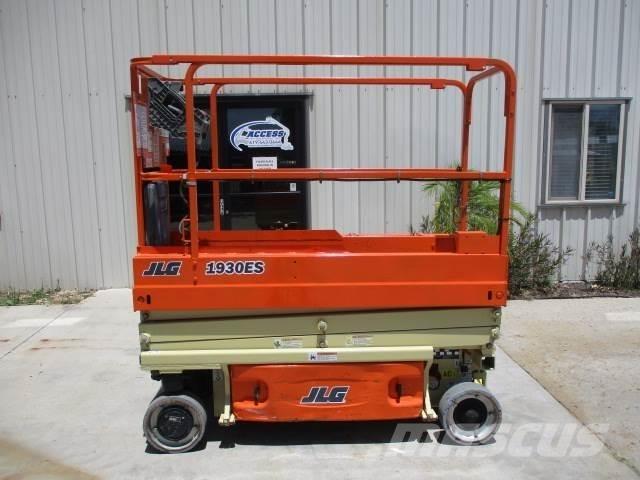 JLG 1930ES Scissor lifts