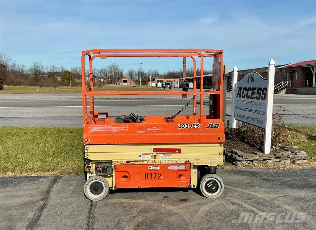 JLG 1930ES Scissor lifts