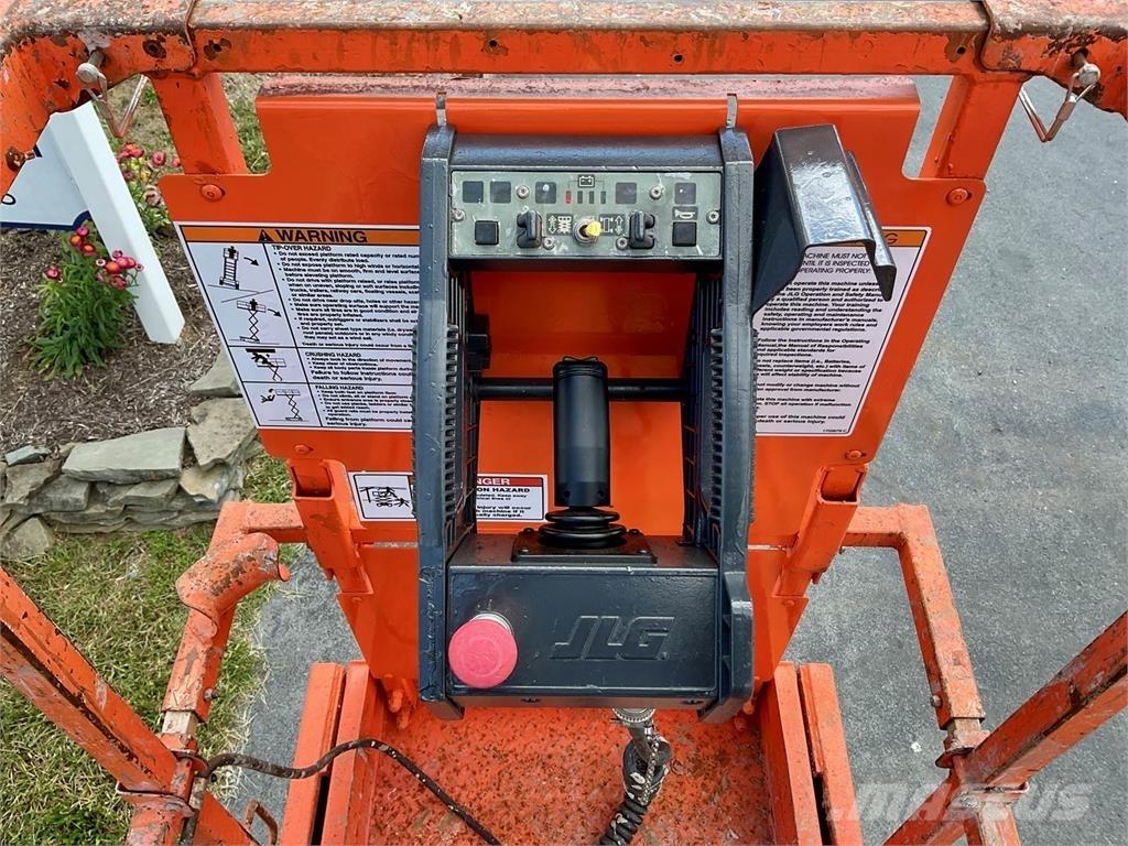 JLG 2632ES Scissor lifts