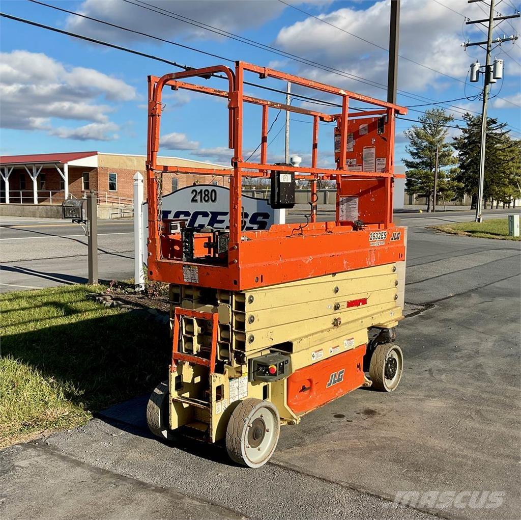 JLG 2632ES Scissor lifts