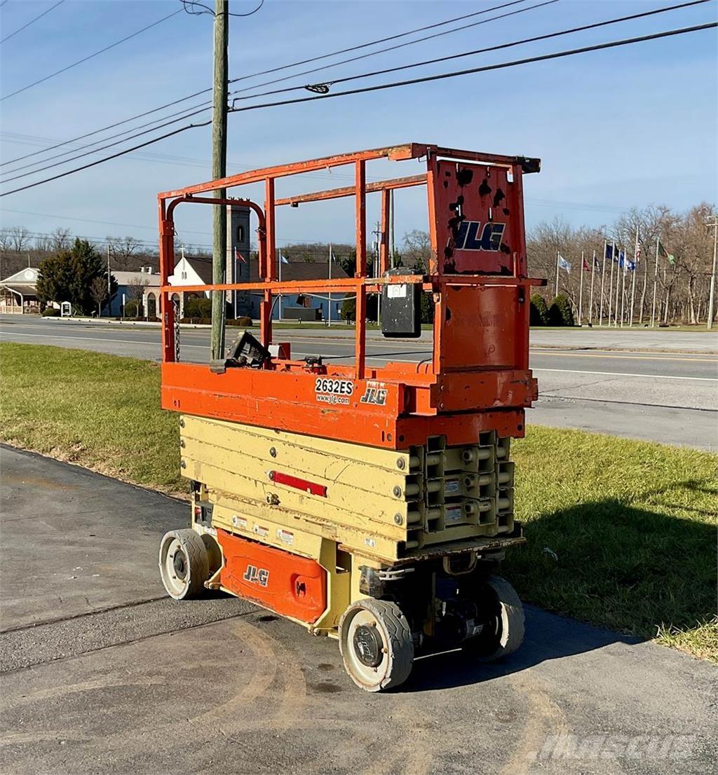 JLG 2632ES Scissor lifts