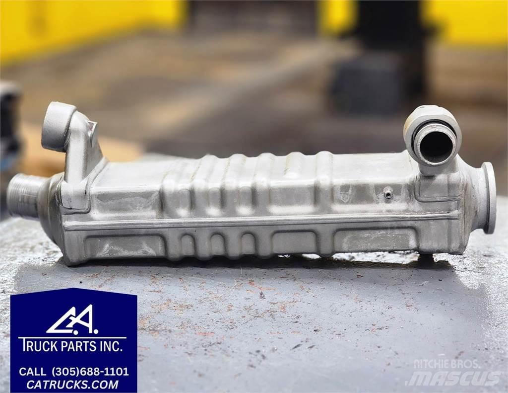 Mack MP7 Transportation - Others