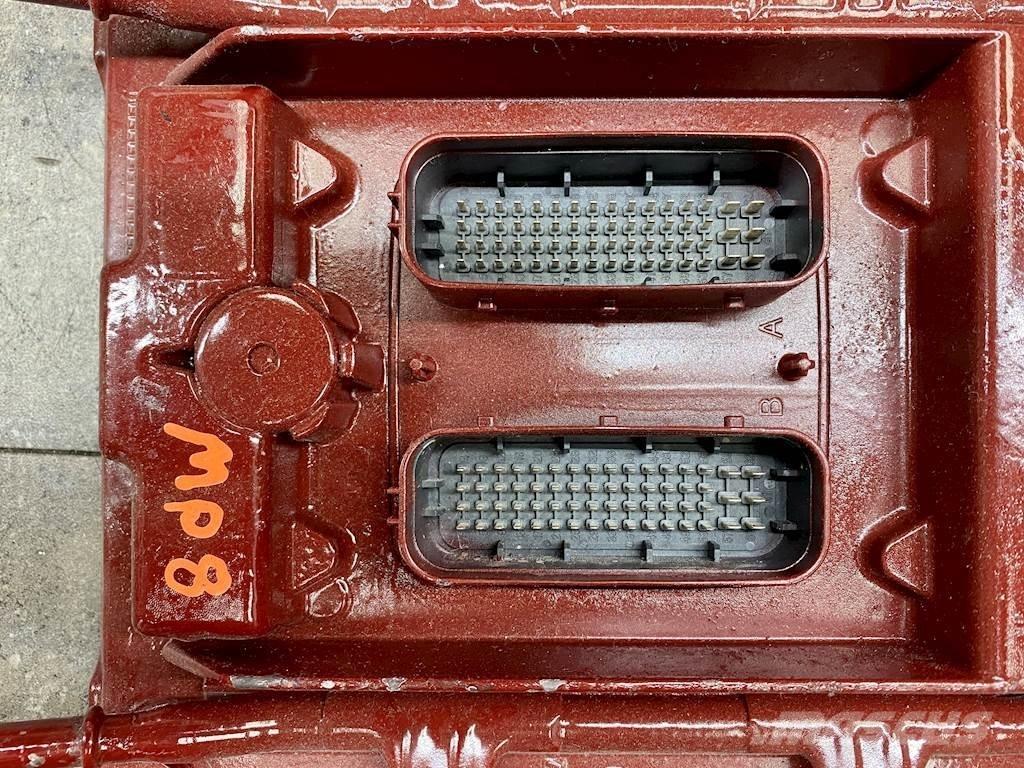 Mack MP8 Electronics