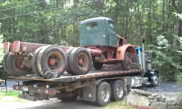 Mack NM Tractor Units