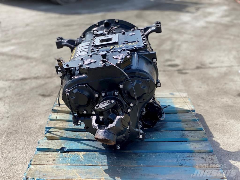 Mack T2070 Transmission