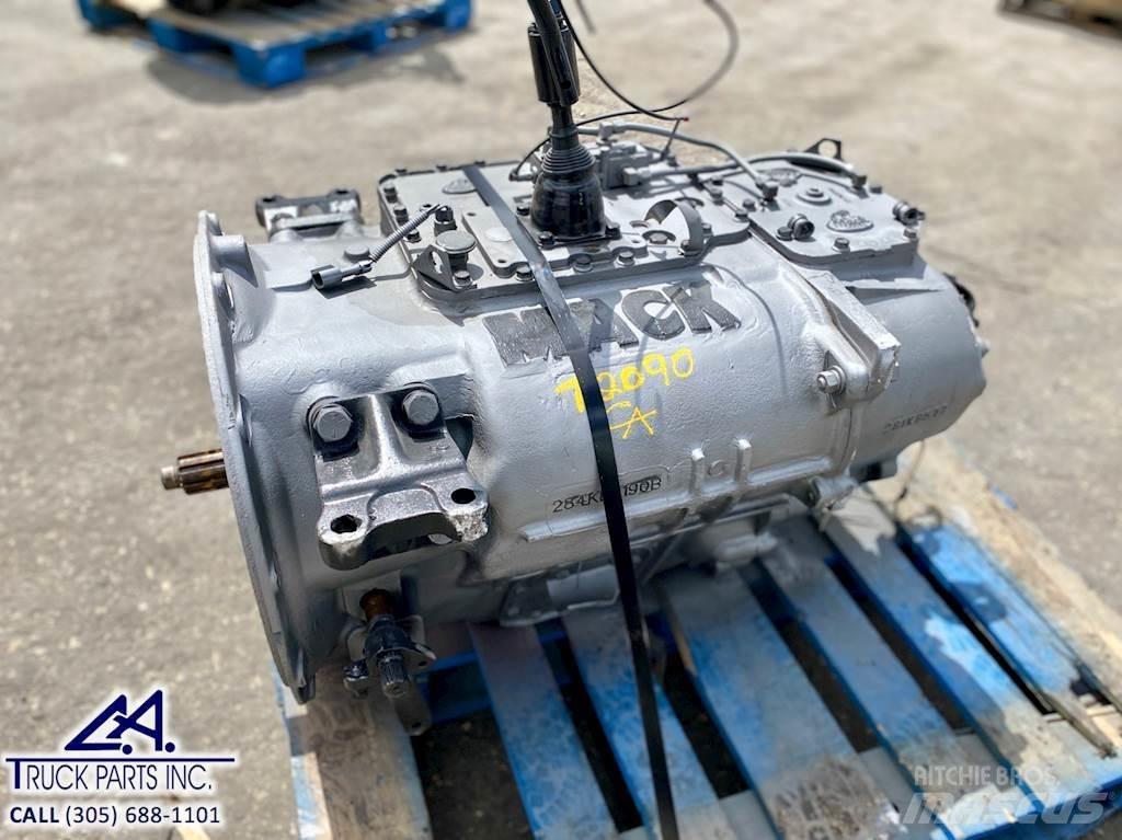 Mack T2090 Transmission