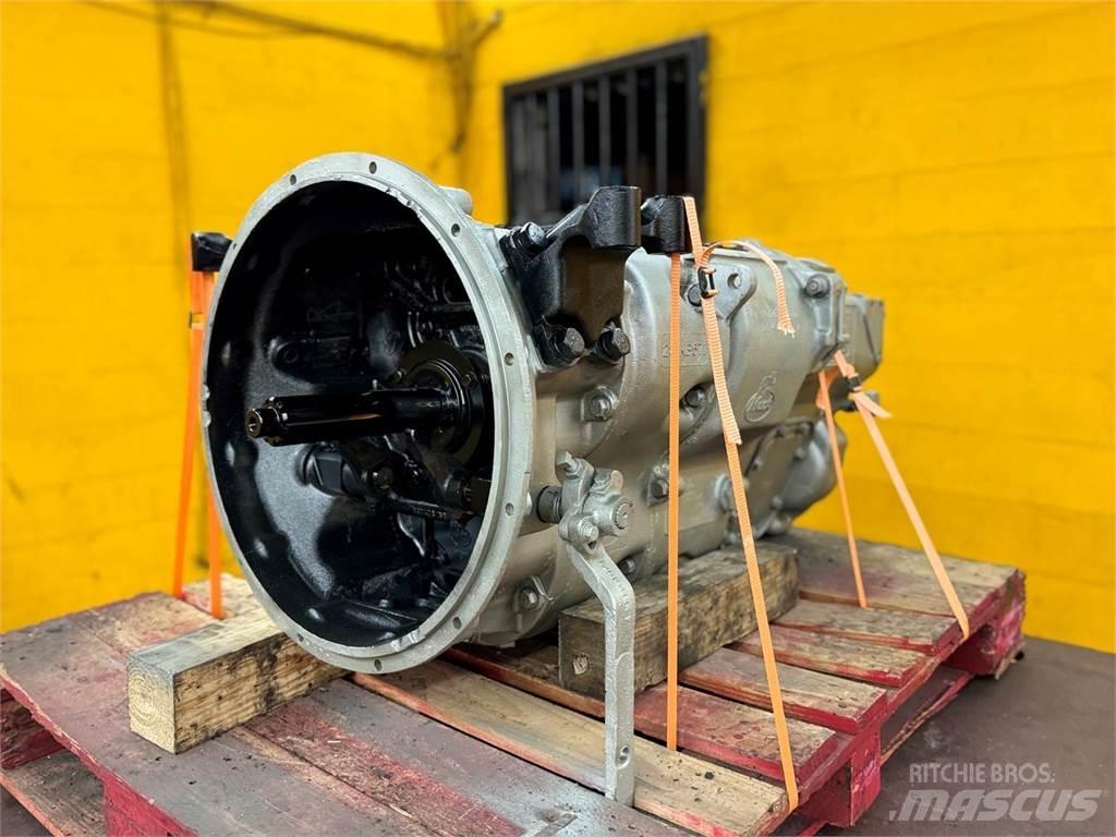 Mack X1070 Transmission