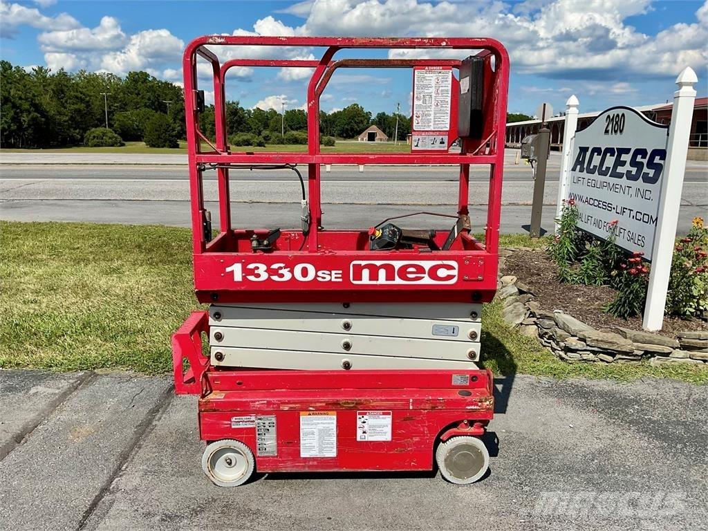 MEC 1330SE Scissor lifts