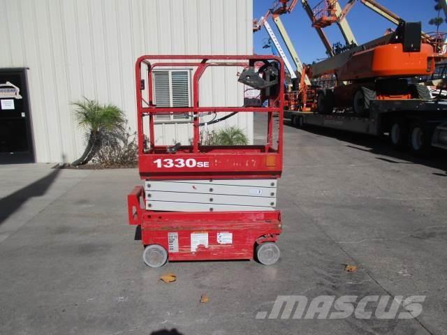MEC 1330SE Scissor lifts