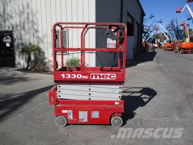 MEC 1330SE Scissor lifts