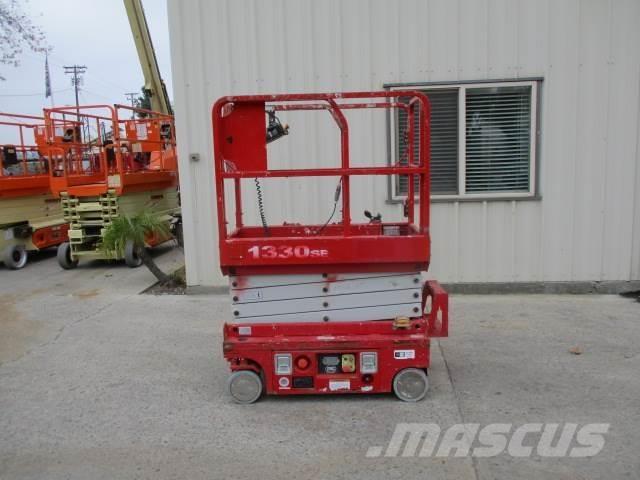 MEC 1330SE Scissor lifts