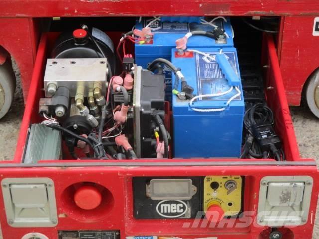 MEC 1330SE Scissor lifts