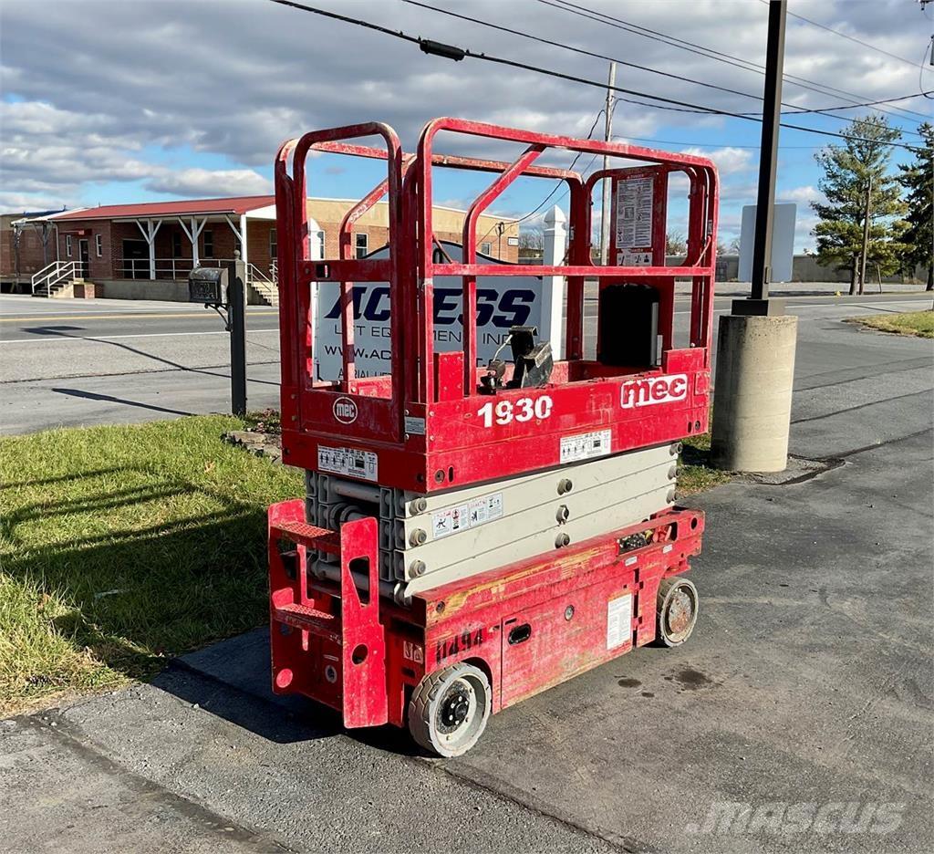 MEC 1930SE Scissor lifts