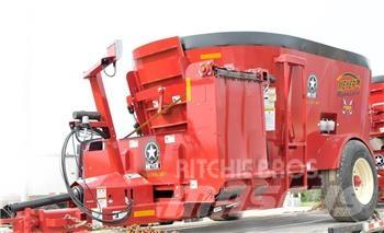 Meyer F355 Mixer feeders