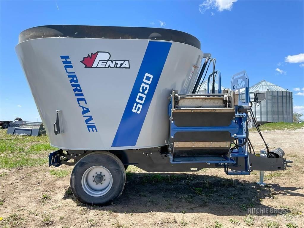 Penta 5030 Mixer feeders